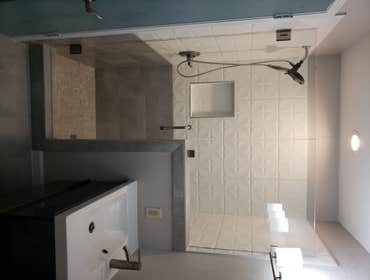 Photos from Studio 811