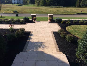 Project photos by Legacy Landscapes, LLC