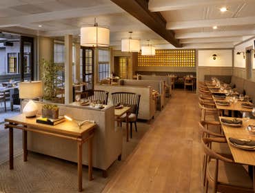 Mad & Vin Restaurant