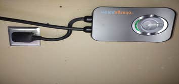 EV CHARGER/SUPER CHARGER