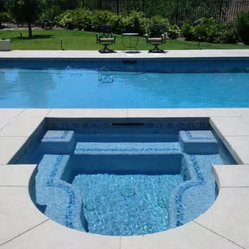 Ventura Pools