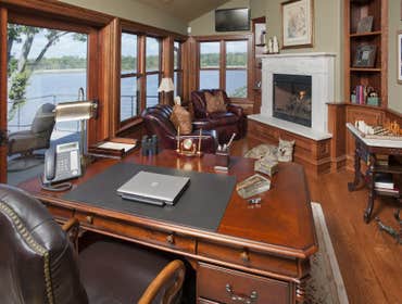Family Room, Den & Office