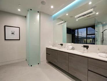 Bathroom Remodel - Modern