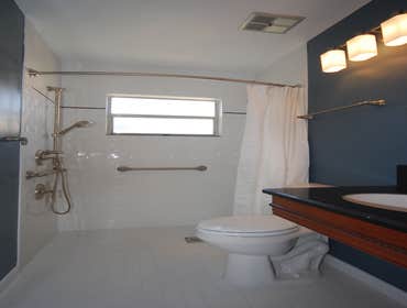 Project photos from Greaves Construction Inc Baths