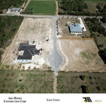LARGE SCALE - HOMES/ BUILDINGS/ STRIP MALLS