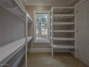 28659 Grandview Manor