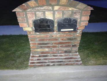 Custom Brick Mailboxes (Single and Double)