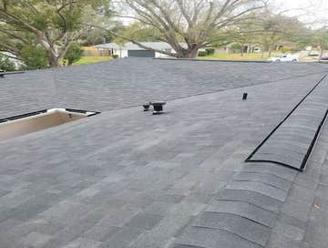 roof repair specialist