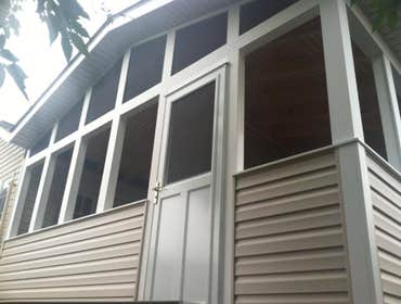Photo(s) from D J Richards Carpentry