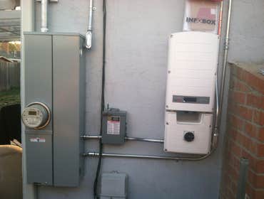 200amp service / Solar