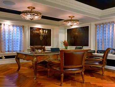 Park Avenue Doctor's Office