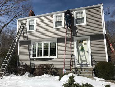 New jobs This are a few siding and roof jobs we’ve done recently.