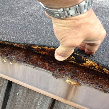 Kuzak Roof Maintenance Project