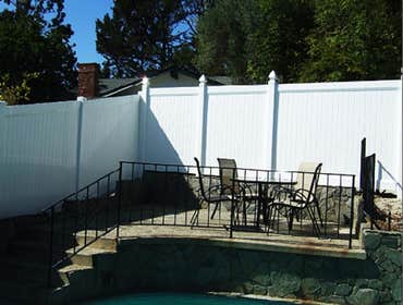 Los Angeles Vinyl Fence Construction Unlike wood fencing, our fences gives you a lifetime of enjoyment with no worries about rotting, termites, water s