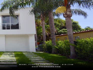 Photos by Nr Group 3 Contractors Inc. #5 2500 sf each duplex Brickell area . price sales 1.5M and other 1.6M