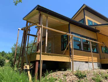 Contemporary Cabin - Hochatown, OK