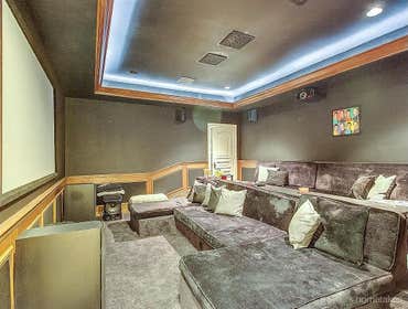 Lodgebox Developments Inc