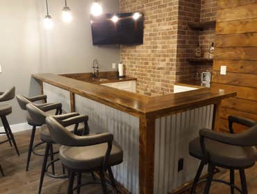 Custom Bar