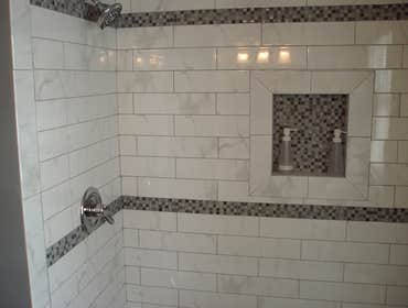 ROBERT GARY BUILDERS INC
