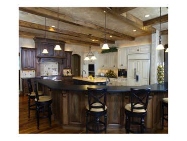 Rustic Kitchen/Greatroom Design
