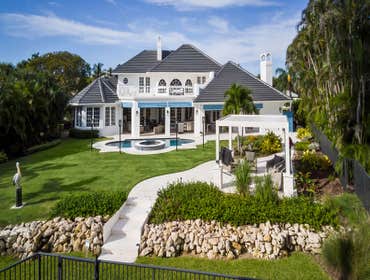Rear Elevation & Outddor Living