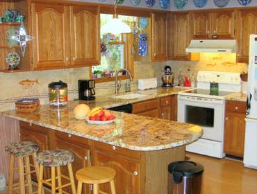 Works by Eos Granite And Tile