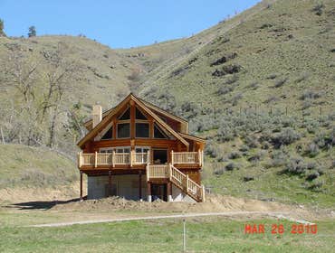 Photos by Paradise Mountain Log Homes Inc #1