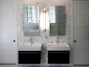 Howard Main Bathroom