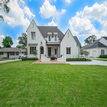 Nelson Custom Builders LLC