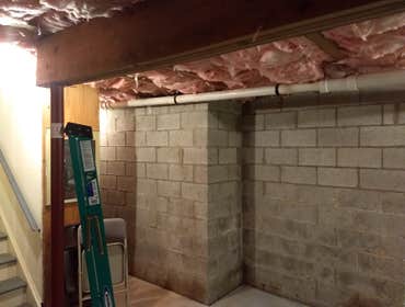 Batting installs Some fiberglass batting insulation jobs