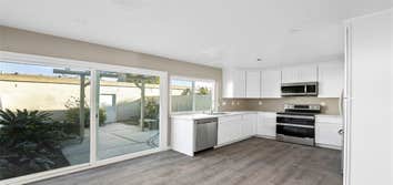 Ina Kitchens