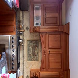 Custom Kitchen Cabinets