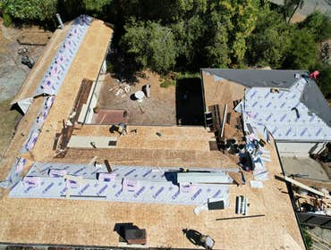 Photos by Barak Builders Group Inc #1 Roofing
Landscape
Kitchen
