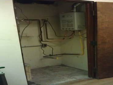 Project photos from Summit Aire These are some of the projects we have done, ranging from residential to commercial ... basic to custom installs ...
I