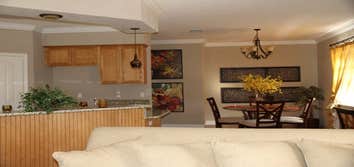 Willow Oak Plantation, Gainesville, Florida Willow Oak Plantation is a new community in the heart of southwest Gainesville off Archer Road that Sapphir