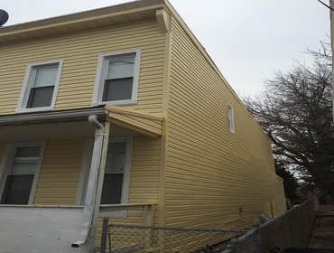 the house is now yellow