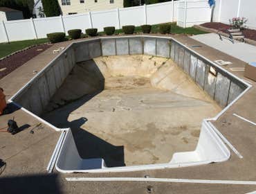 Photos from Jl Pool & Spa Services, Llc Liner changes