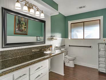 Photos from Merced Yosemite Realty