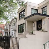 N Marshfield Ave Home