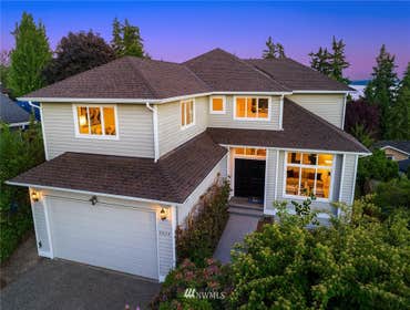 New 50 year Roof, New Trim paint