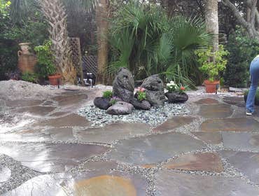Disappearing waterfeature
