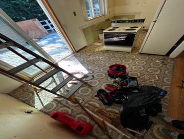 Fairwood Existing Kitchen Lenolium Floors