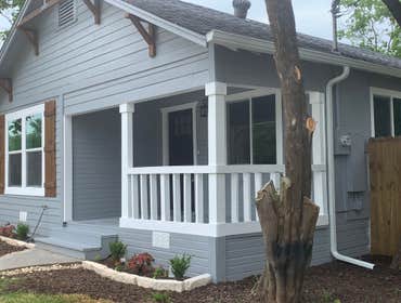 Photos by Dallas Davinci Homes #7 600 sqft addition and total renovation.