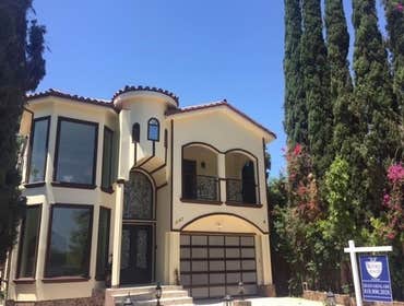 Encino, CA https://www.youtube.com/watch?v=NZXcmQQMMmY