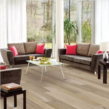 In and Out Floors Utica
