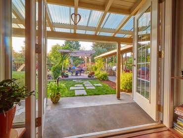 Block backyard