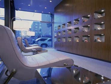 Edmundo Castillo Shoe Store Renovation