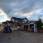 D&w Roofing LLC