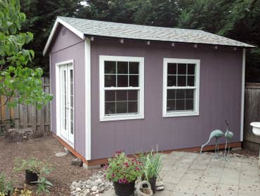 Backyard Shed Re-Paint