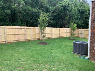 Fence/Gates/Handrails